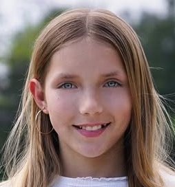 File:Ava Guttmann 2023.jpg