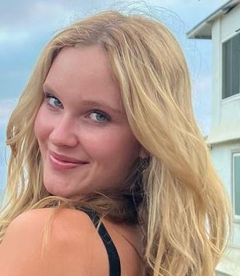 File:Madison Johnston 2.jpg