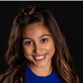 File:Ariel Lantz-Loza.jpg