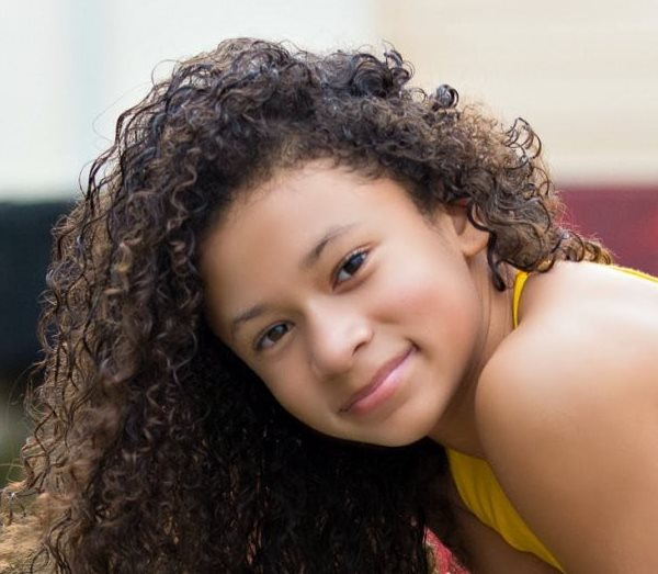 File:Julia Bailey.jpg