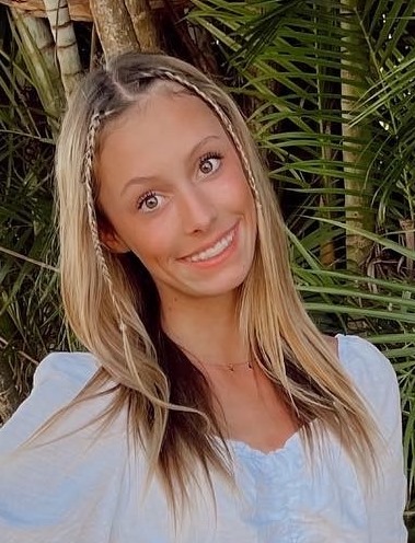 File:Cami Redpath 2021.jpg