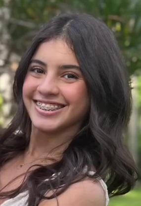 File:Sofi Flores 2.jpg