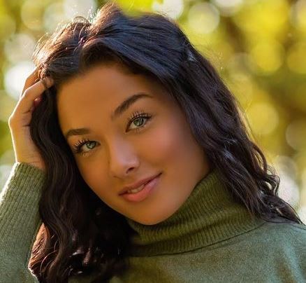 File:Olivia Taylor 2023.jpg