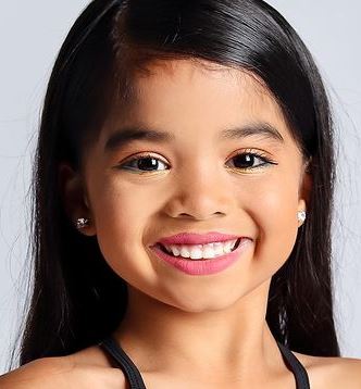 File:Belle Arauz.jpg