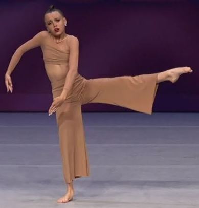 File:Addison Jones Dance.jpg