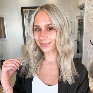 File:Paige Landseadal 2.jpg