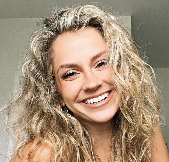 File:Gianna Newborg 2022.jpg