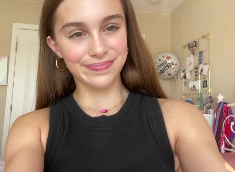 File:Olivia Manship 2.jpg