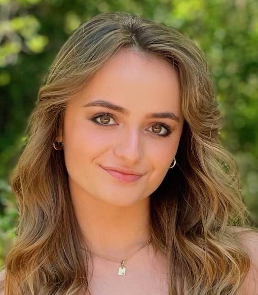 File:Kelly Sweeney.jpg