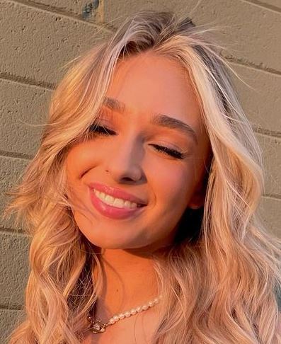 File:Sarah Reasons 2022.jpg