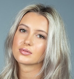 File:Emily Roman 4.jpg