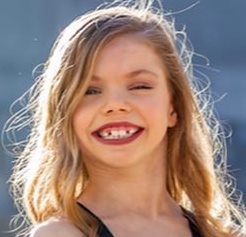 File:Bella Charnstrom 2020.jpg