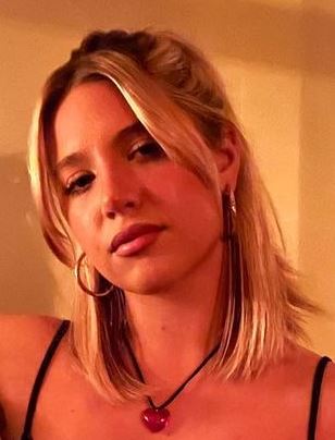 File:Mackenzie Ziegler 2022.jpg