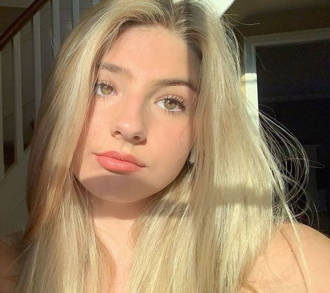 File:Taylor Weller.jpg