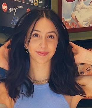 File:Taylor Kissin 3.jpg