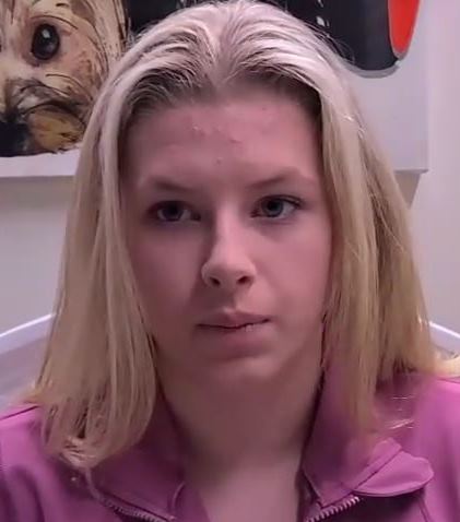 File:Katelee Guzzi 5.jpg