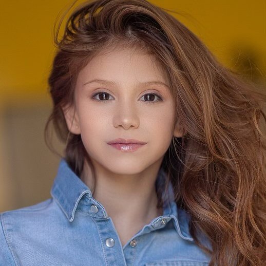 File:Starr Belle.jpg