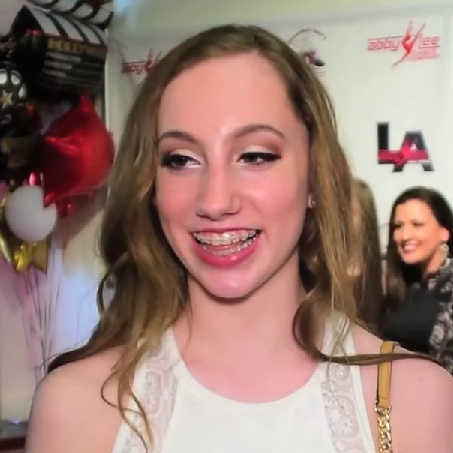File:Chloe Smith at ALDC LA (interview with JJ Snyder).jpg