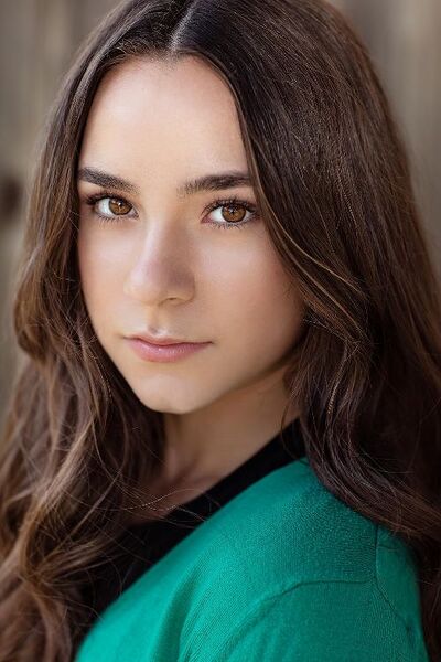 File:Caitlyn Leone.jpg