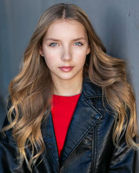 File:Ava Guttmann 7.jpg