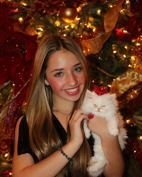 File:Paris whelan 26067234 1649619731727801 49763479661314048 n.jpg